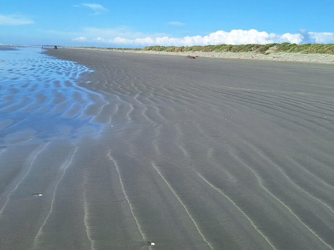 Peka Peka Beach景点图片