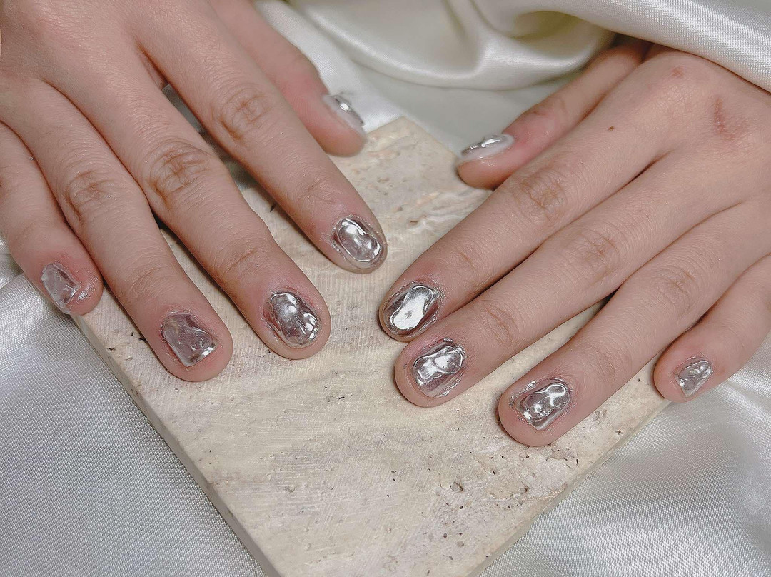 Diory NailsLab-Cau Giay必去景点