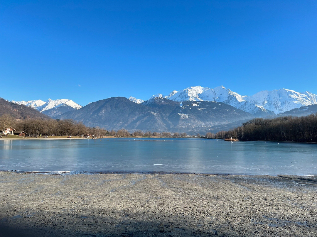 Lac de Javen景点图片