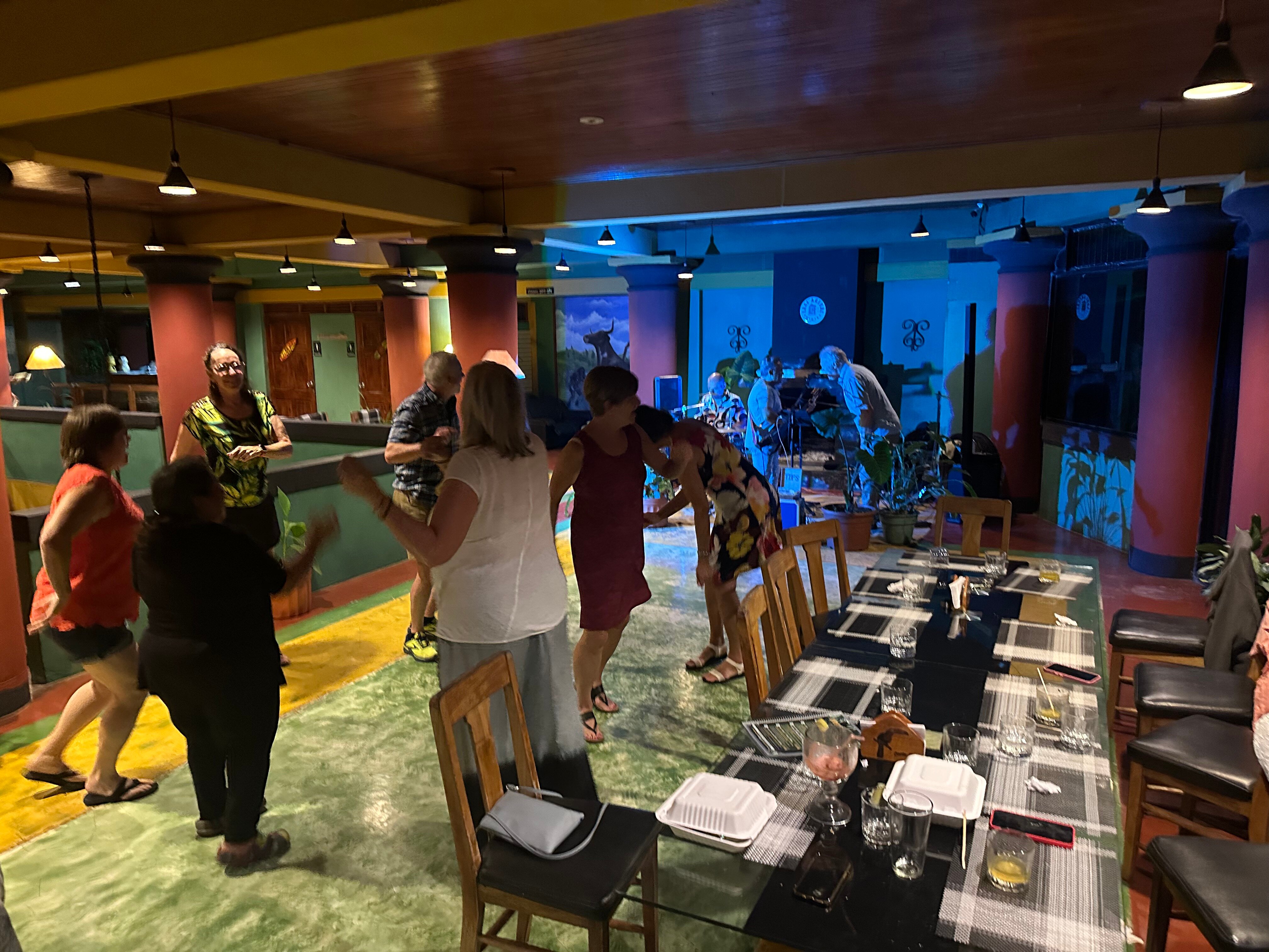 Lake Arenal Hotel & Brewery-浴室