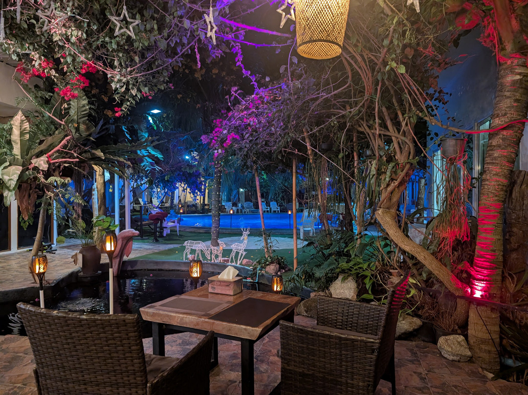 Oasis Phuket Airport