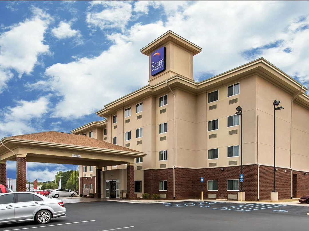 Sleep Inn & Suites Huntsville Near U.S. Space & Rocket Center