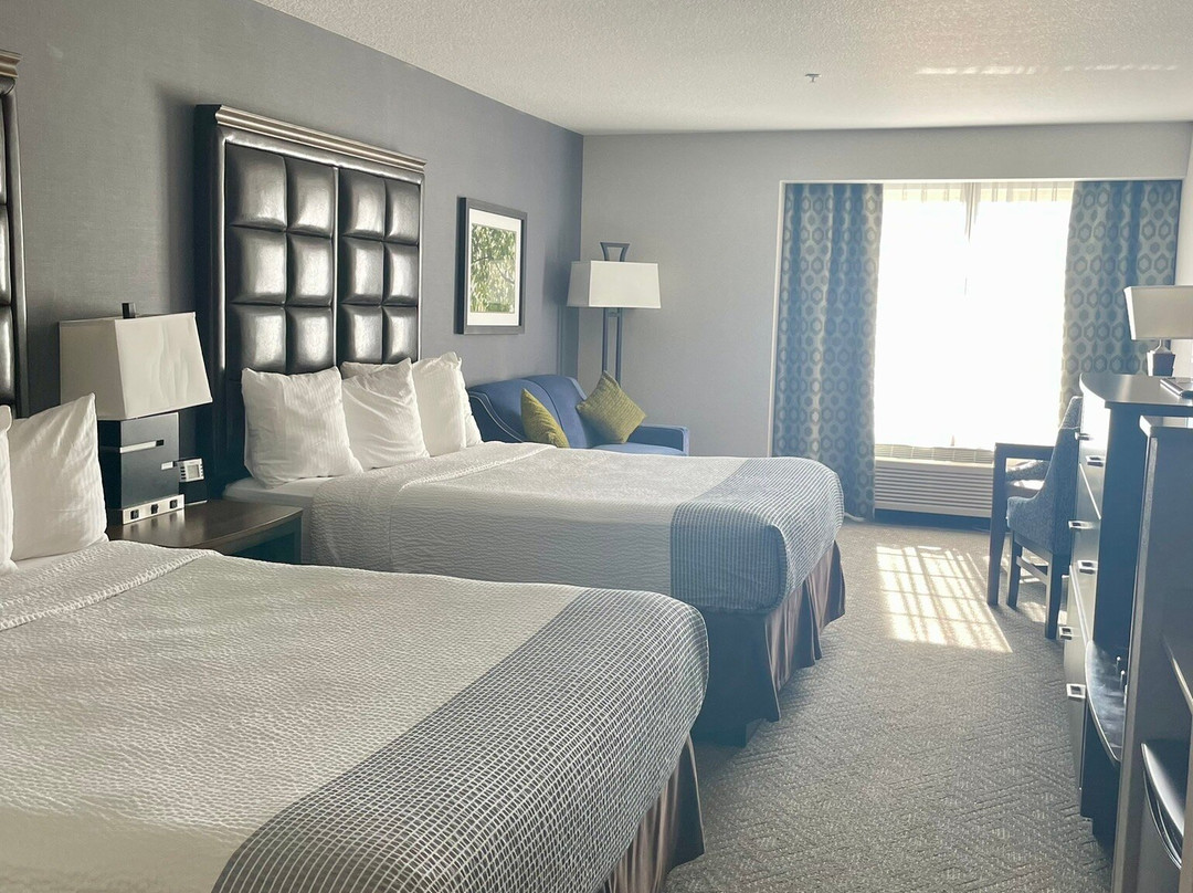 罗斯文贝斯特韦斯特优质套房酒店主图