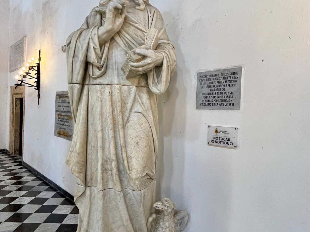 Catedral Santa Catalina de Alejandria-卡塔赫纳必去景点