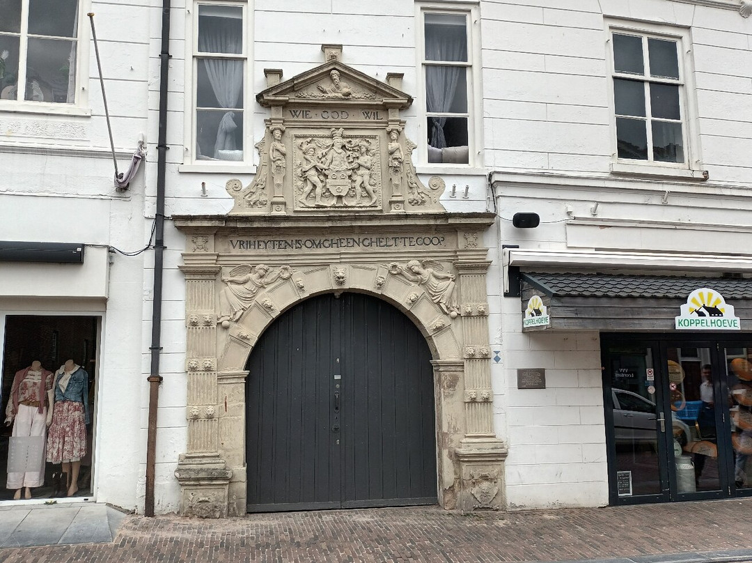 Poort Drossaartshuis (16e Eeuw)-Leerdam必去景点