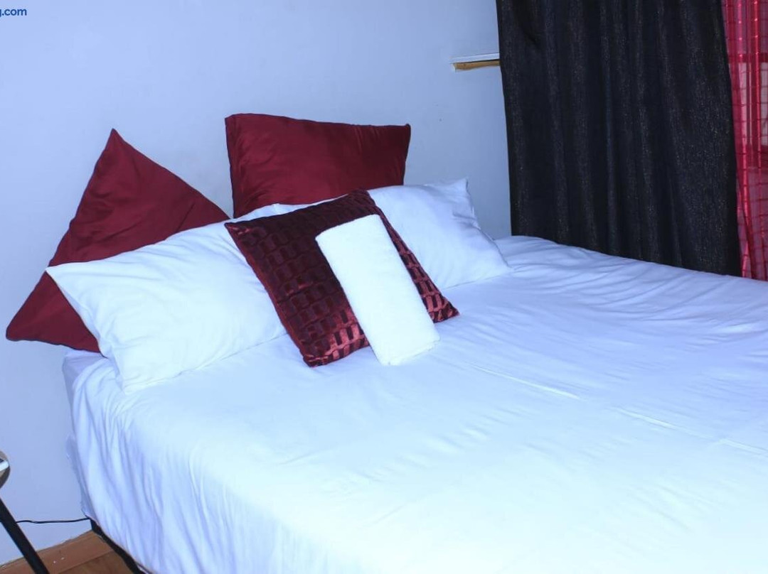 Sun & Night Guest House