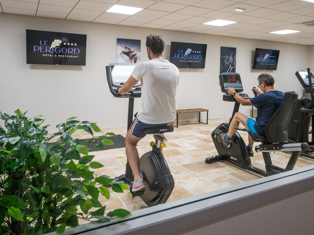 Hotel Le Perigord主图