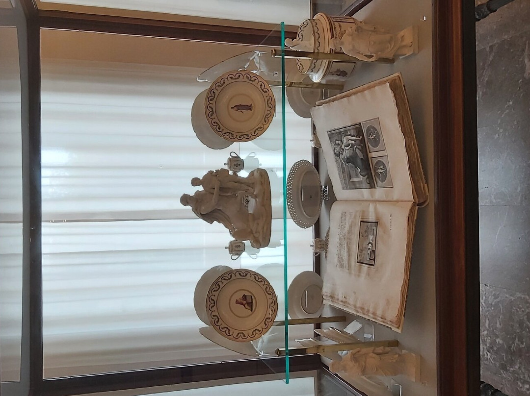 Museo Nazionale della Ceramica-那不勒斯必去景点