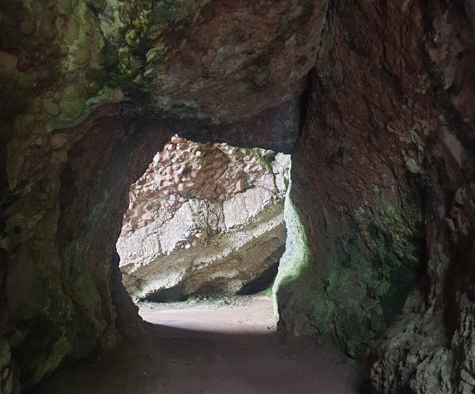 Cushendun Caves-Cushendun必去景点