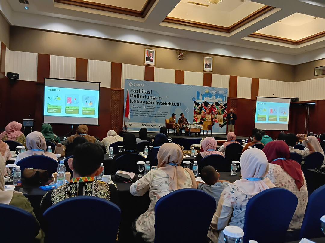 爱马仕宫殿酒店主图