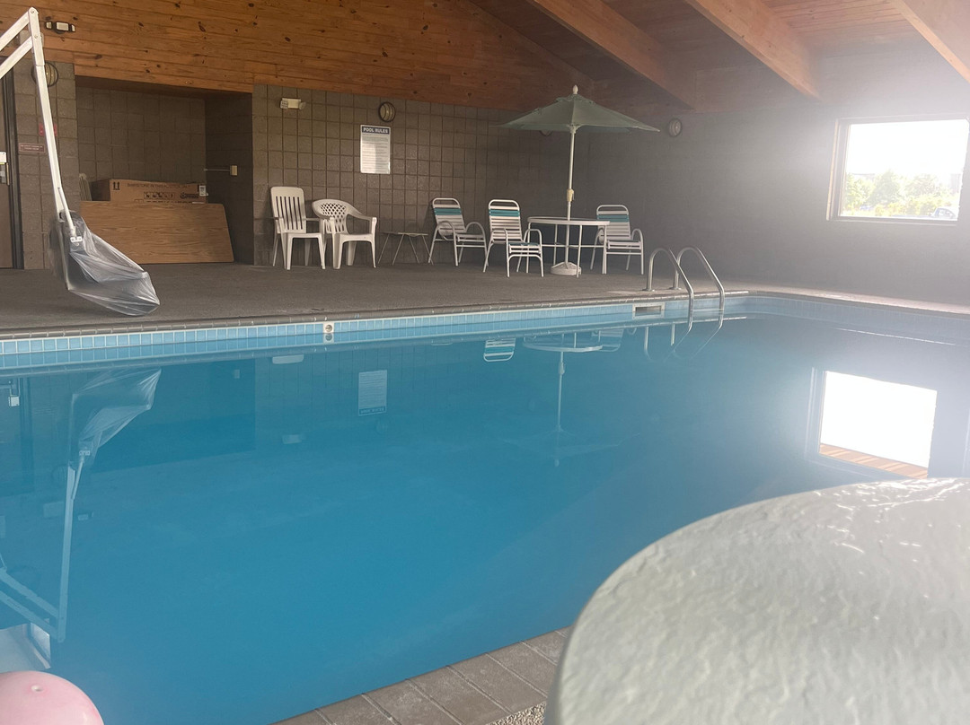 AmericInn by Wyndham Grundy Center主图