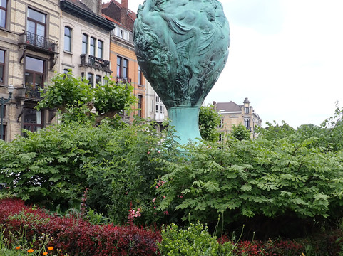 Vase Des Bacchanales-斯哈尔贝克必去景点