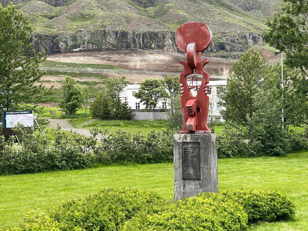 Seydisfjordur Church-塞济斯菲厄泽必去景点