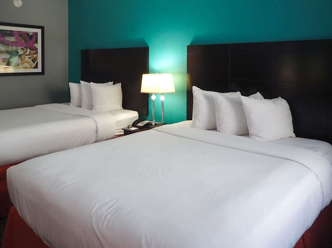 Clarion Inn