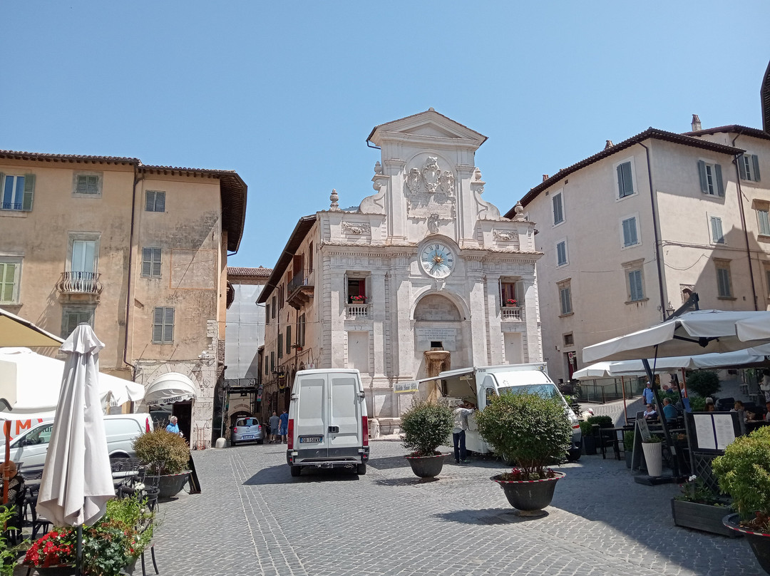 Piazza del Mercato-斯波莱托必去景点