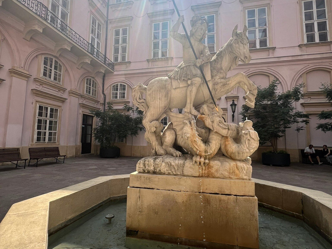 Fountain of St. George and the Dragon-布拉迪斯拉发必去景点