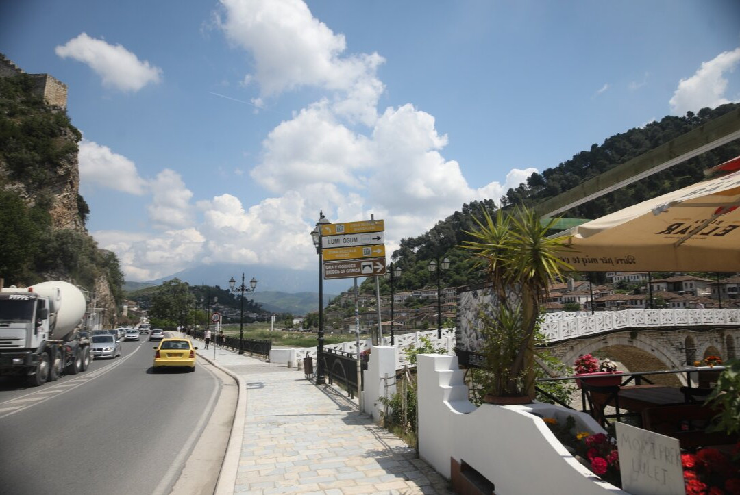 Gorica Bridge-培拉特必去景点
