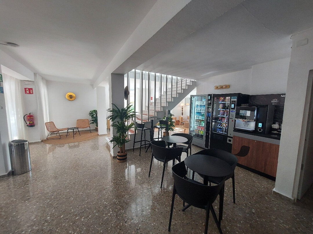 Suncoast Ibiza Hotel主图
