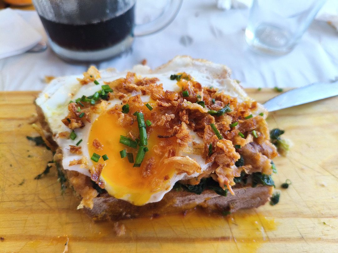 Théo's Tapas & Lounge Bar
