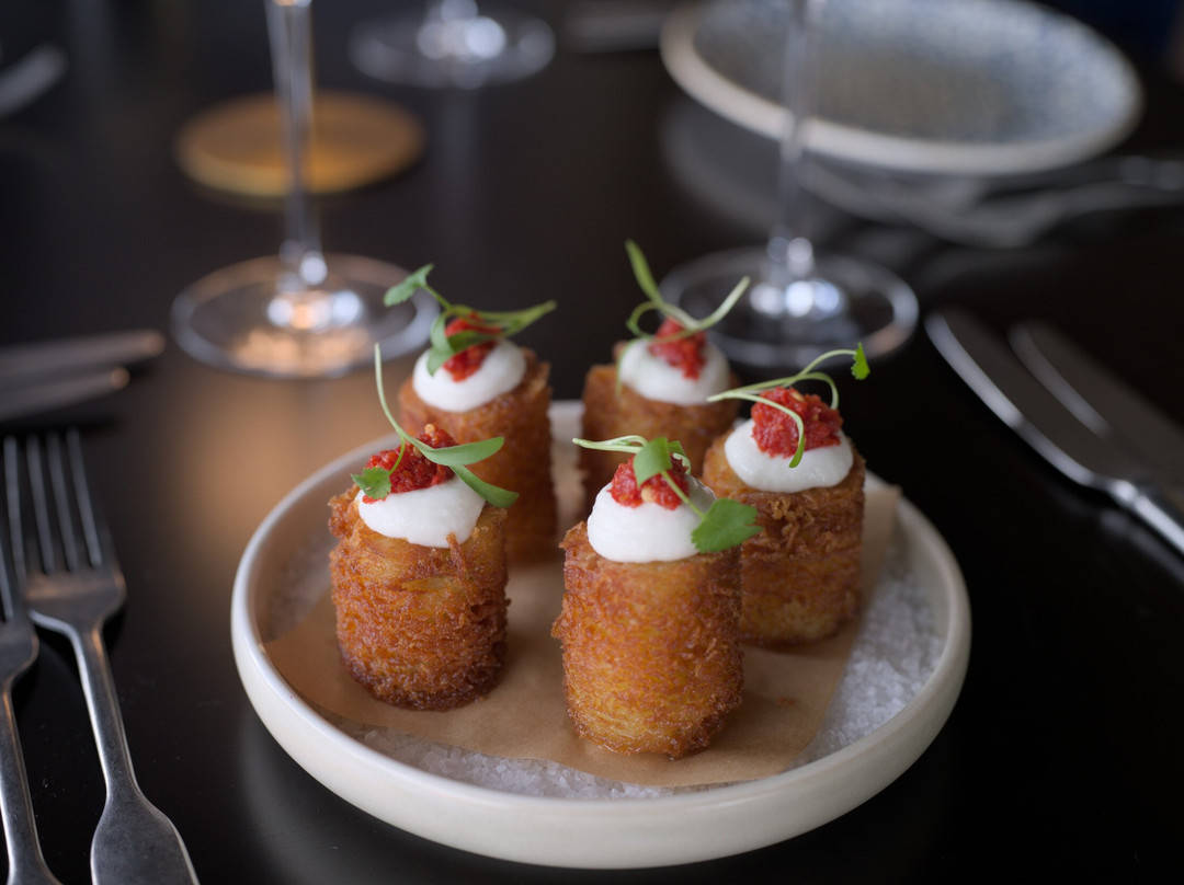 Burj, Middle Eastern Bistro