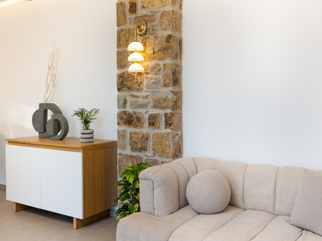 Axopetra Boutique Hotel