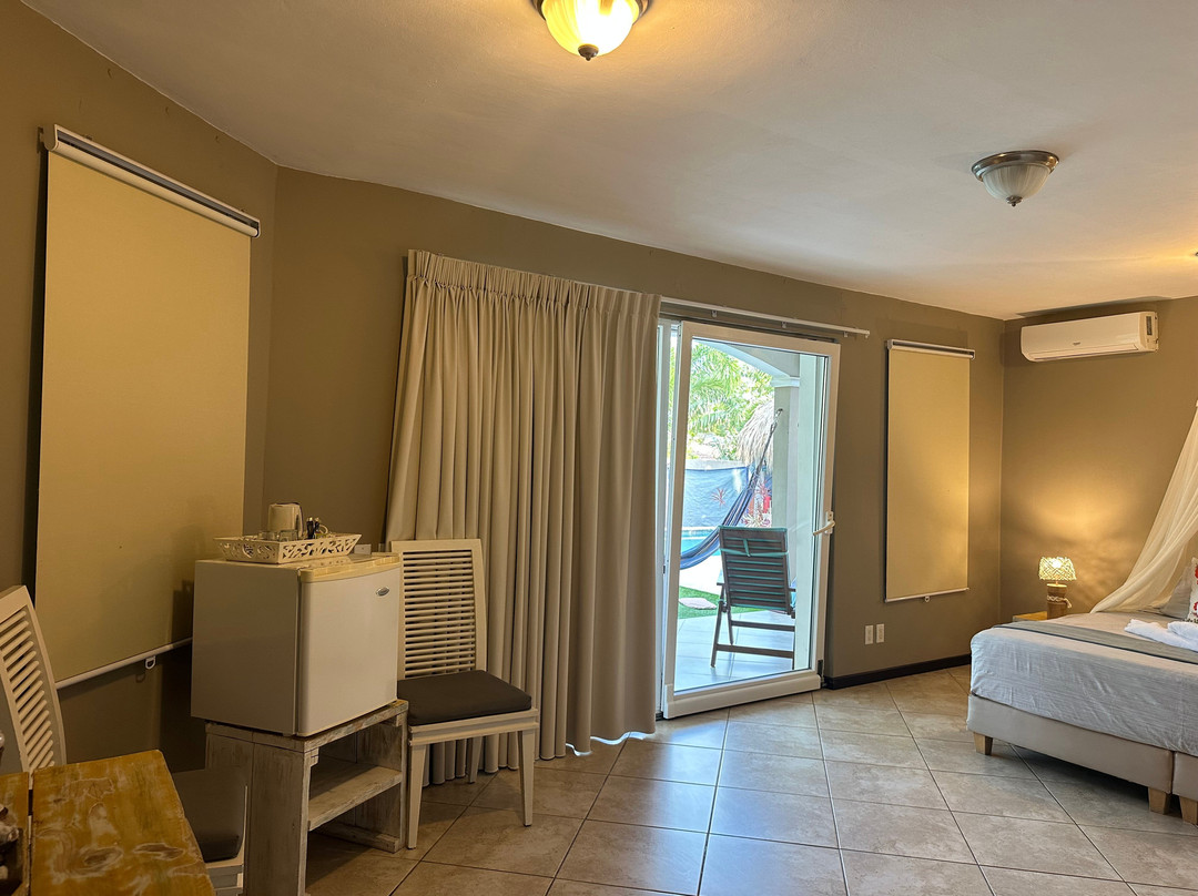 Hibiscus Beach House bed & breakfast主图