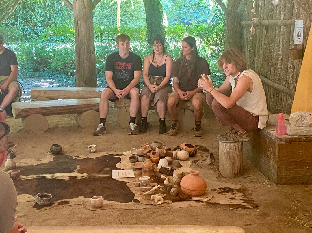 Préhisto'site du CAIRN-Saint-Hilaire-la-Foret必去景点