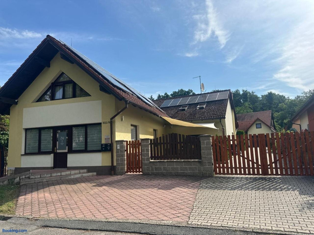 幽斯塔瑞豪拉贝公寓式酒店