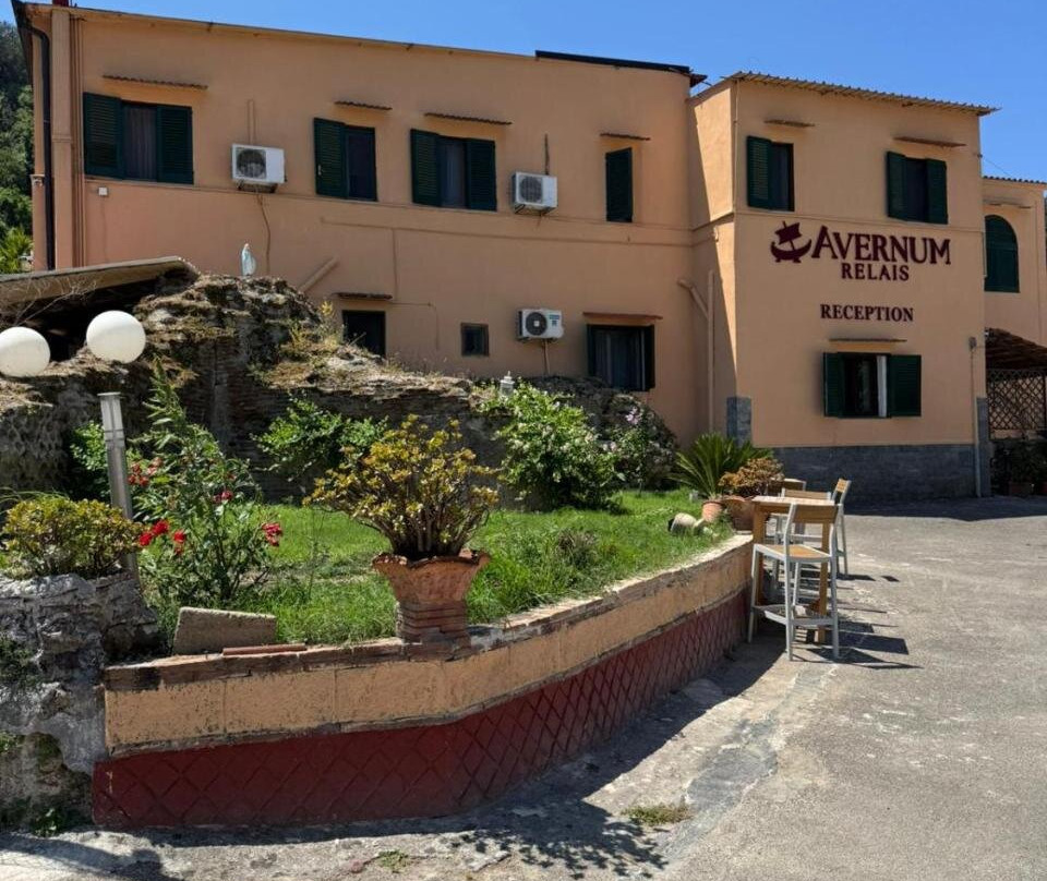 Avernum Relais