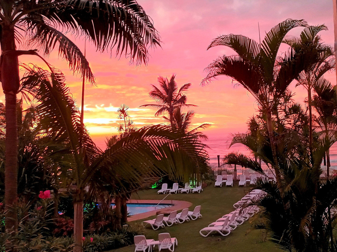 Cabana Beach Resort主图