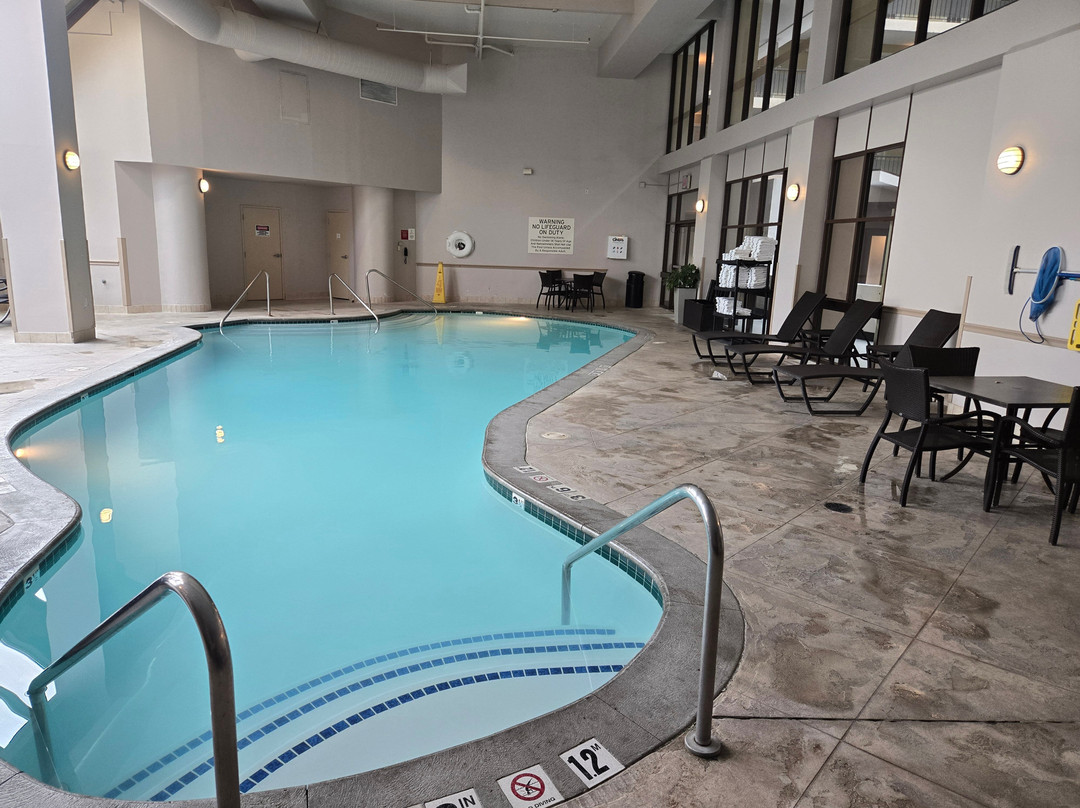 北印第安纳波利斯希尔顿合博套房酒店主图