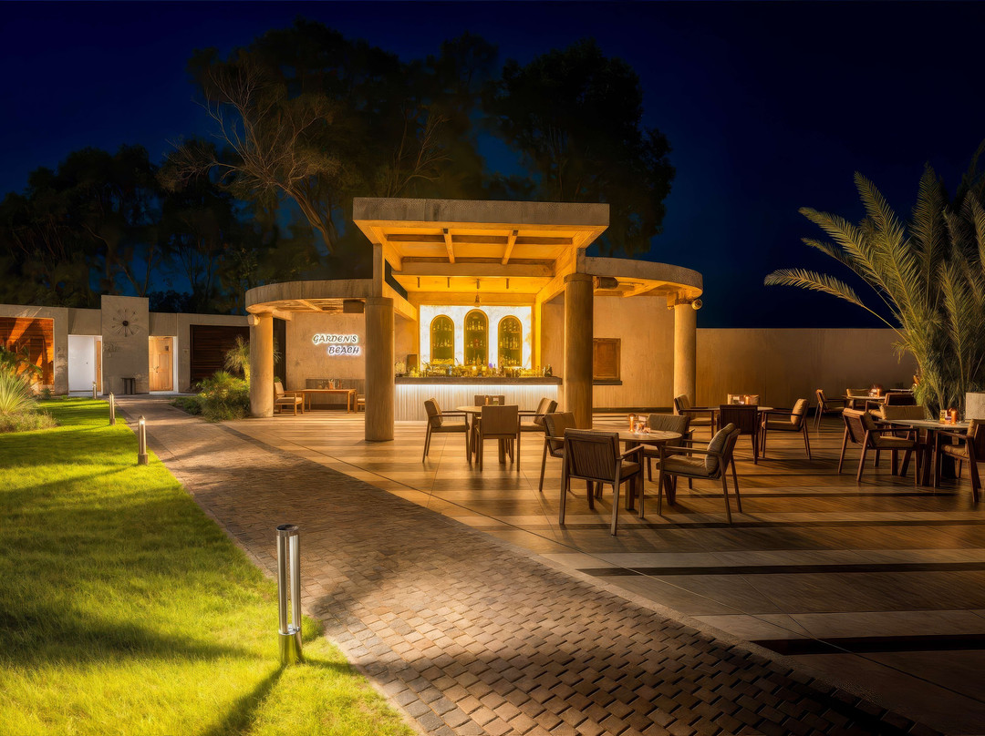 Merit Royal Gardens Hotel & Casino主图