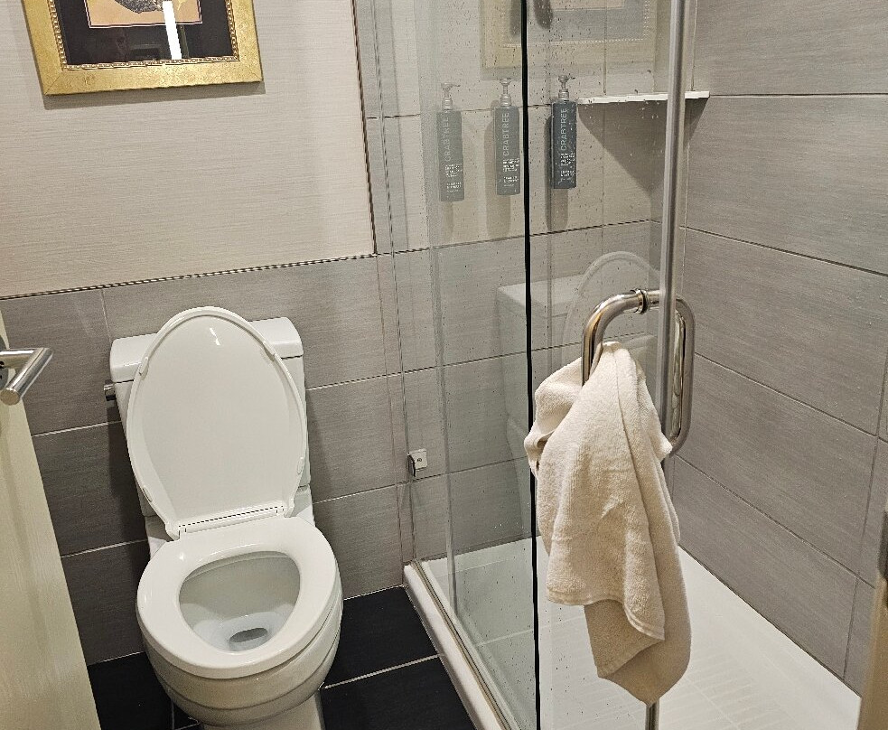 Doubletree By Hilton Racine Harbourwalk主图