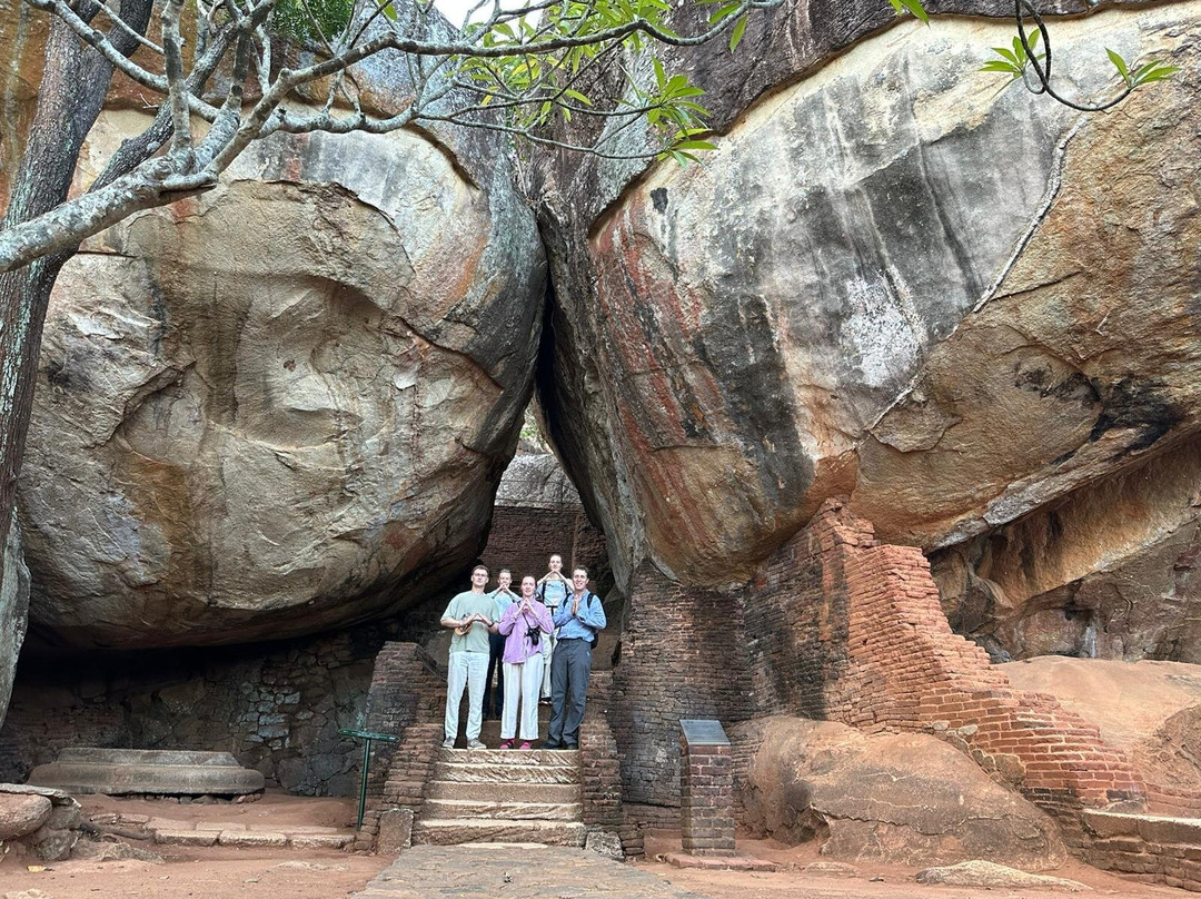 Mountlanka Tours-康提必去景点