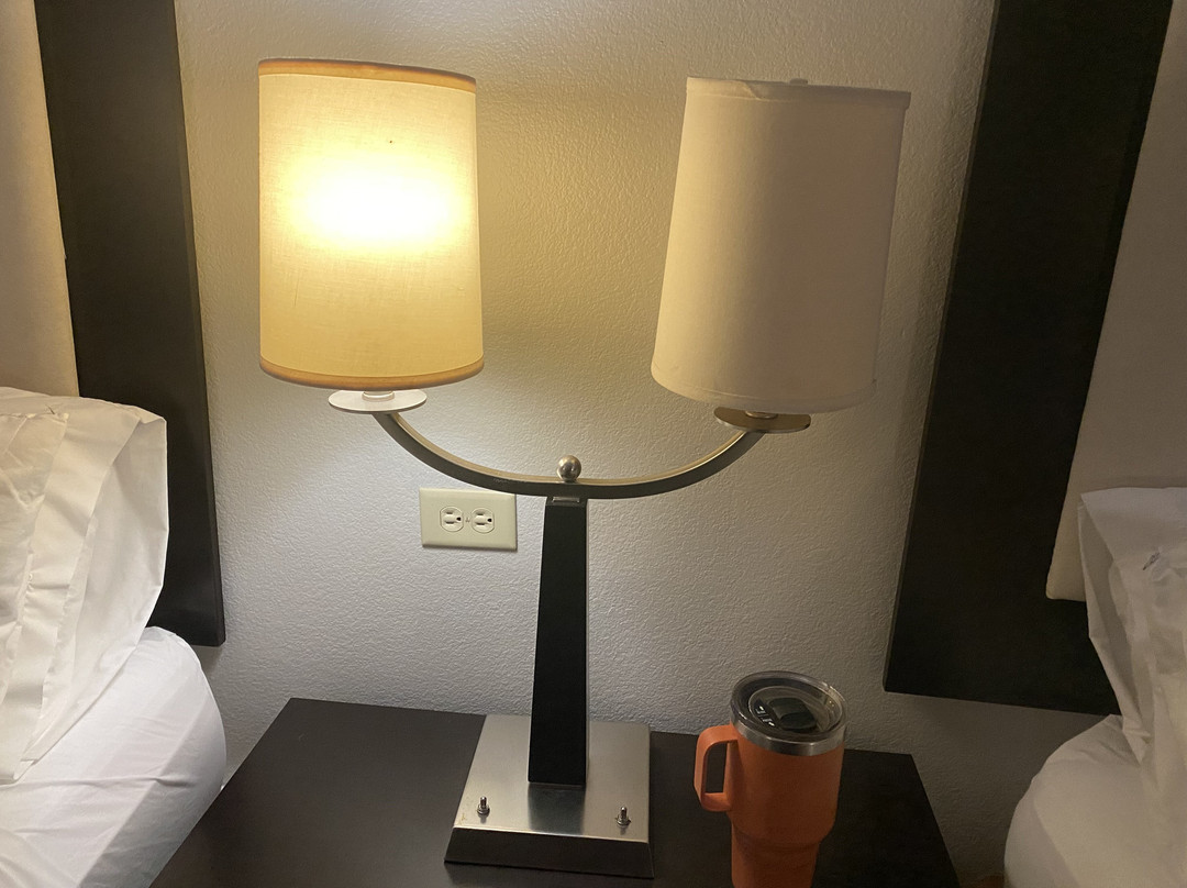 Holiday Inn Express & Suites Beeville by IHG主图