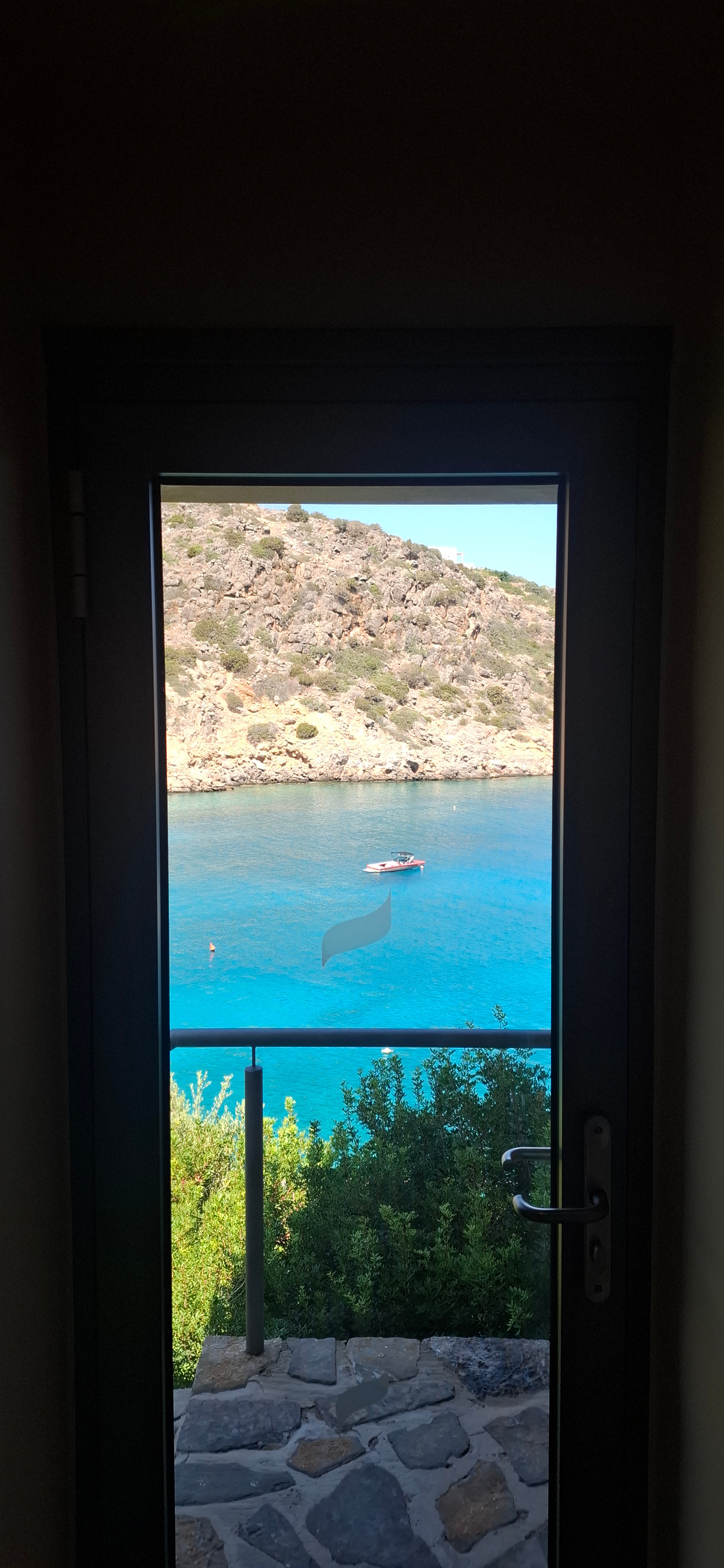 Daios Cove-官方