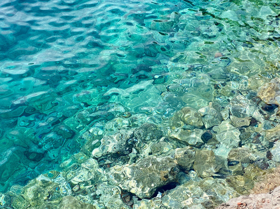 Armeni Bay-伊亚必去景点