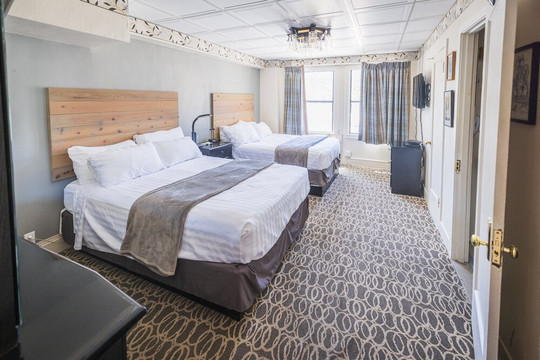 Hotel Nevada and Gambling Hall主图