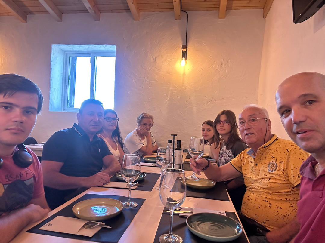 Poço Novo, Santa Vitória