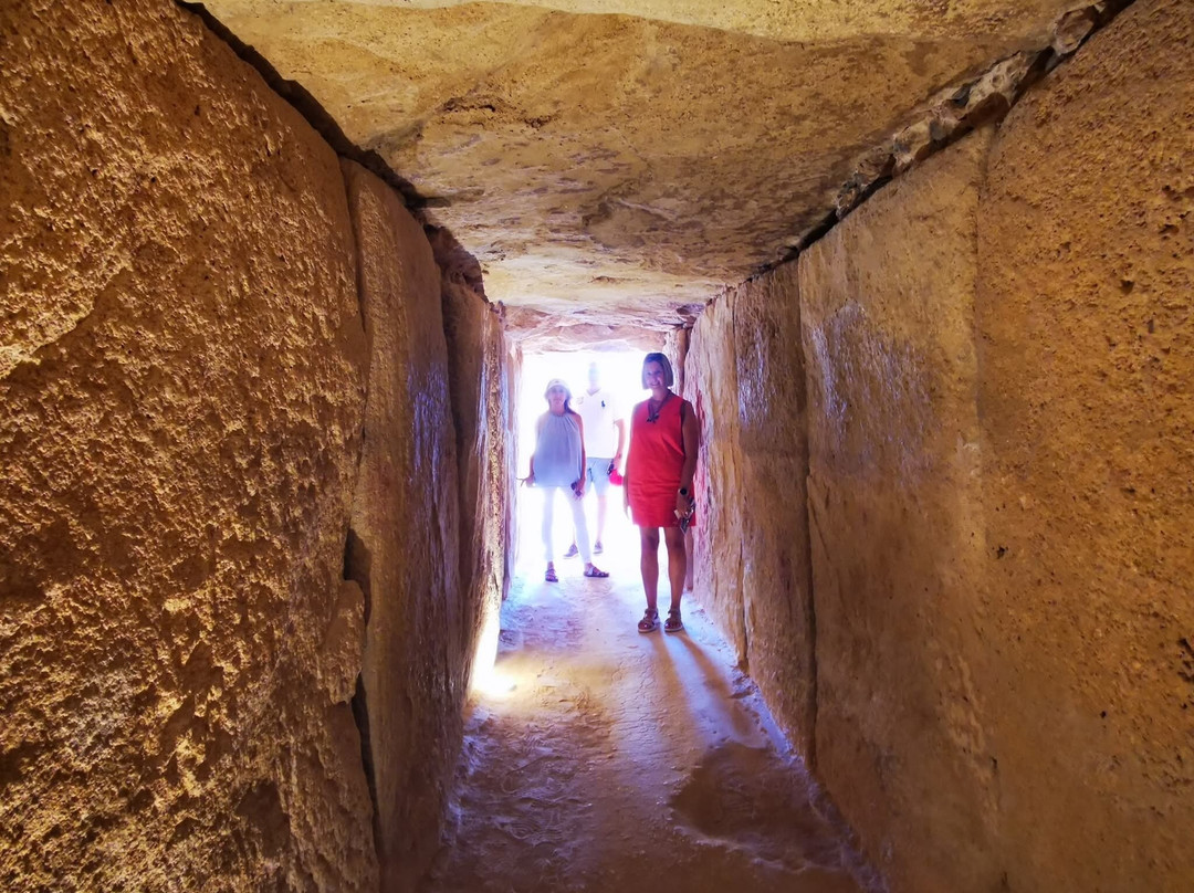 Dolmenes de Antequera-安特克拉必去景点
