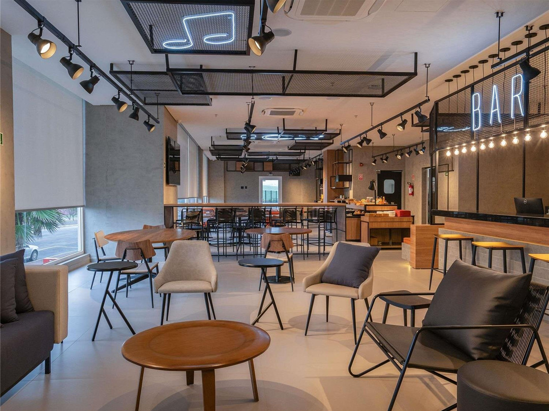 宜必思瓜拉普阿瓦酒店