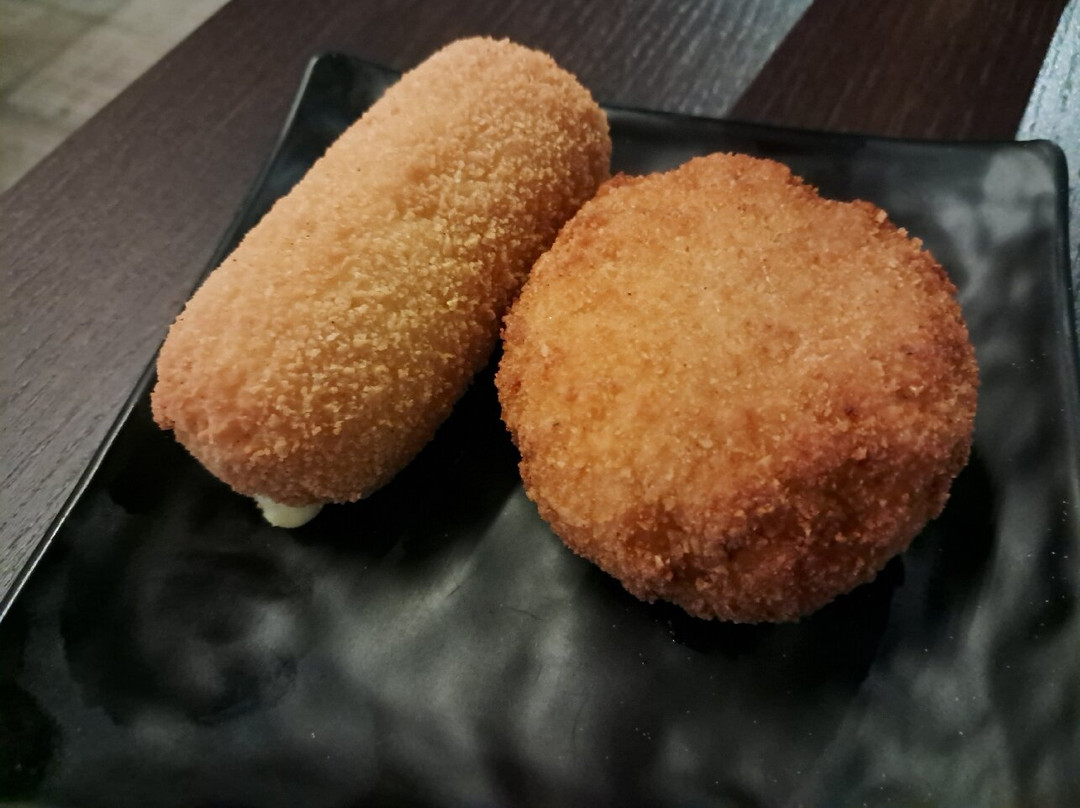 Giù Giù Pizzeria Friggitoria