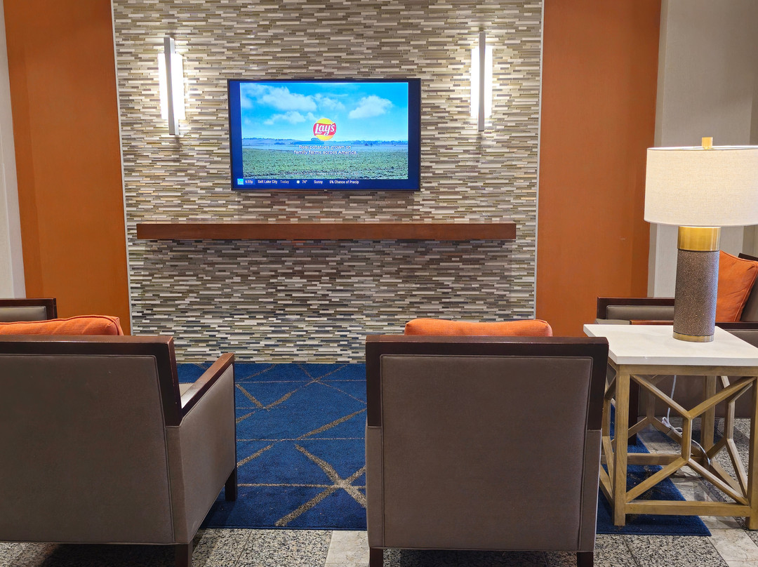 Drury Inn & Suites Iowa City Coralville主图