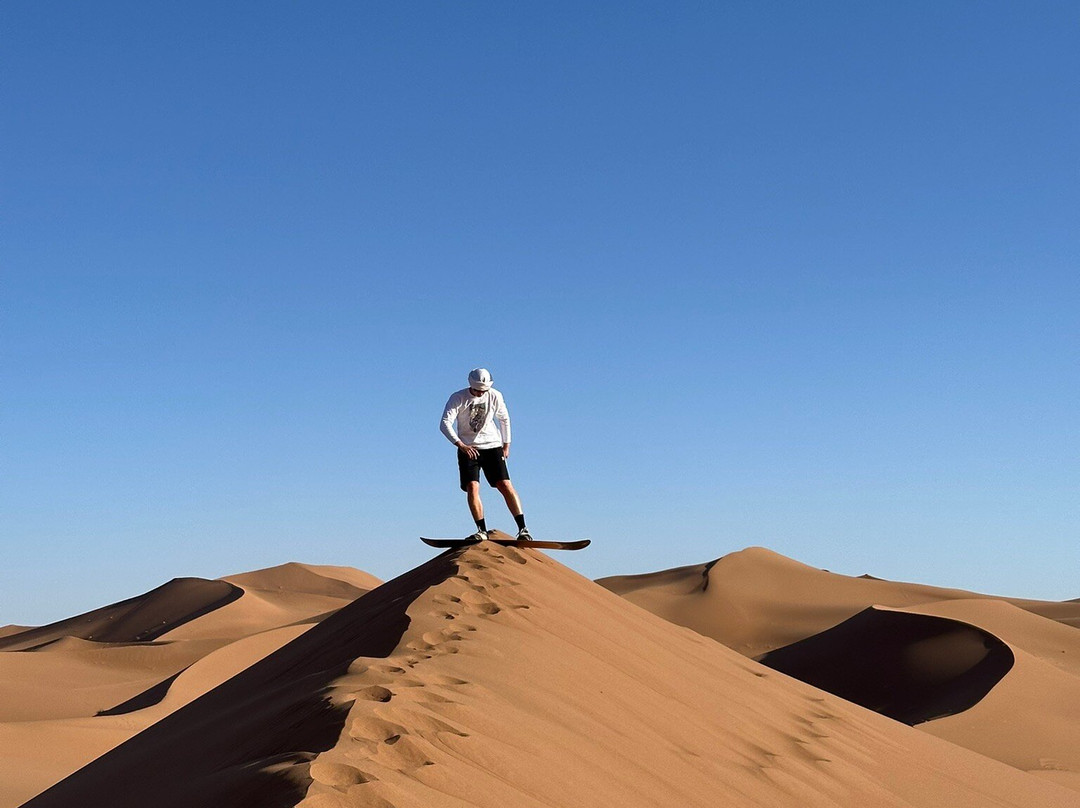 Desert Candles-迈哈米德必去景点