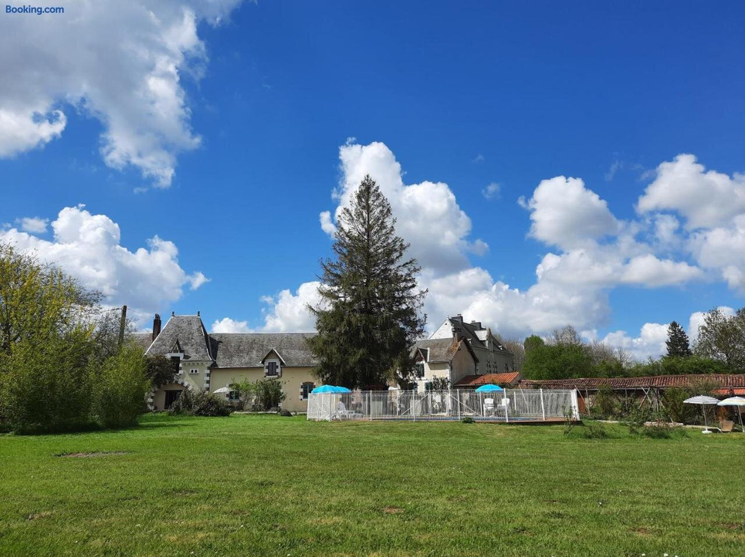 Les Gites De Fontenioux
