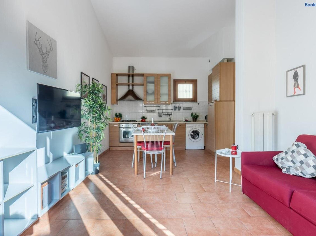 Four Shades Of Pisa Apartments