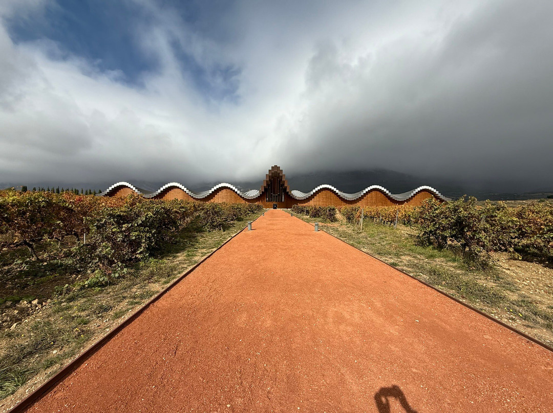 Bodegas Ysios-拉瓜迪亚必去景点