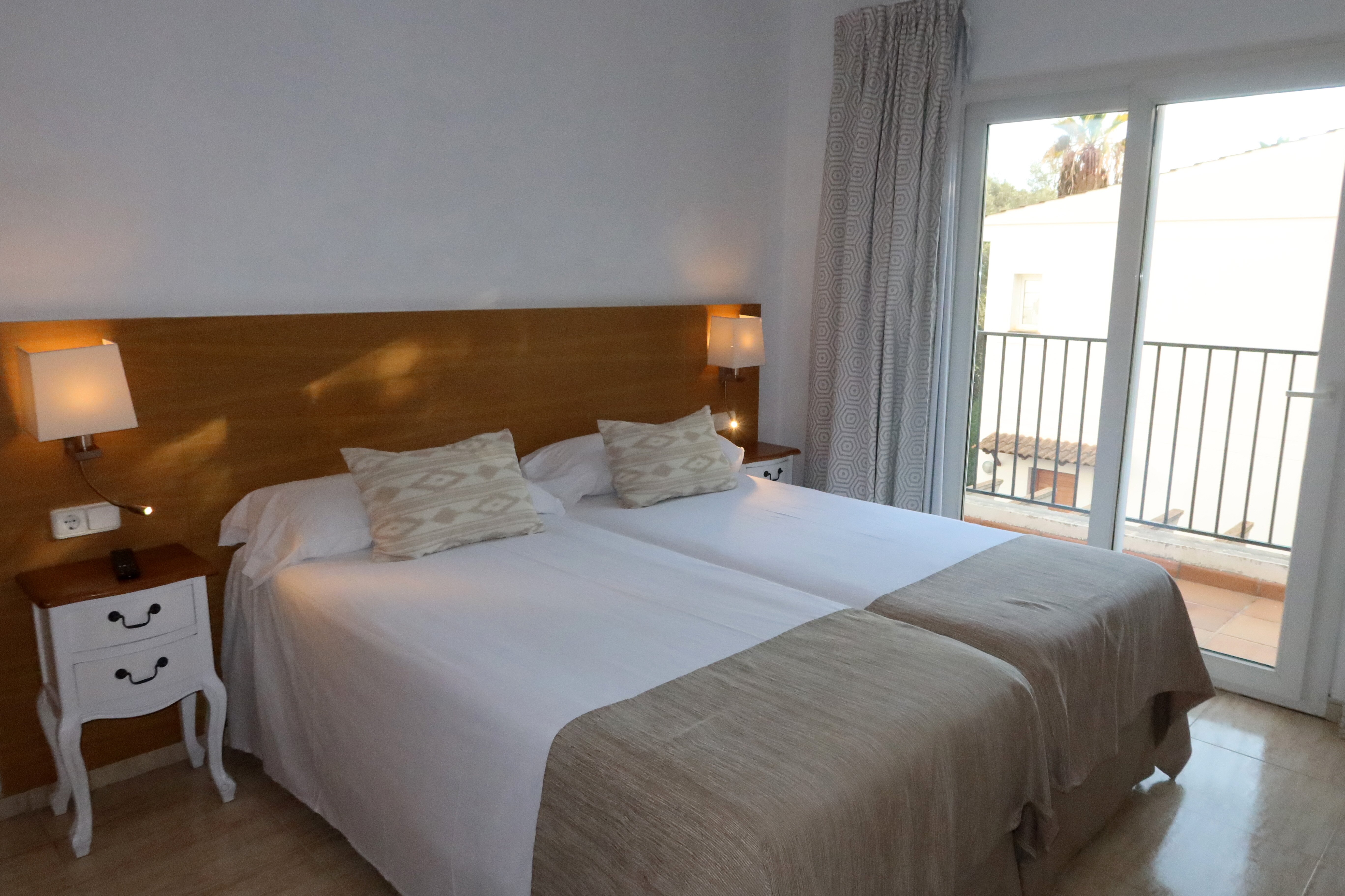Aparthotel La Pergola-客卧