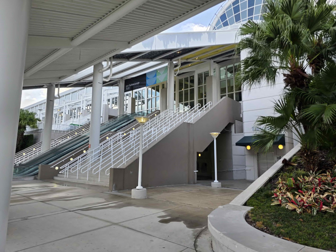 橘郡会议中心-奥兰多必去景点