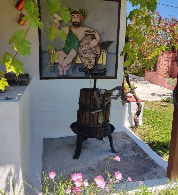 En Gaia Politeia-Kréstena必去景点